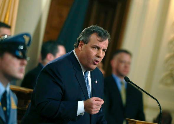 New Jersey Gov. Chris Christie delivers the State of the State Address in the Assembly Chambers at the Statehouse on January 14, 2014 in Trenton, New Jersey. 