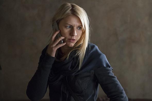 Carrie Mathison (Claire Danes) in Homeland.