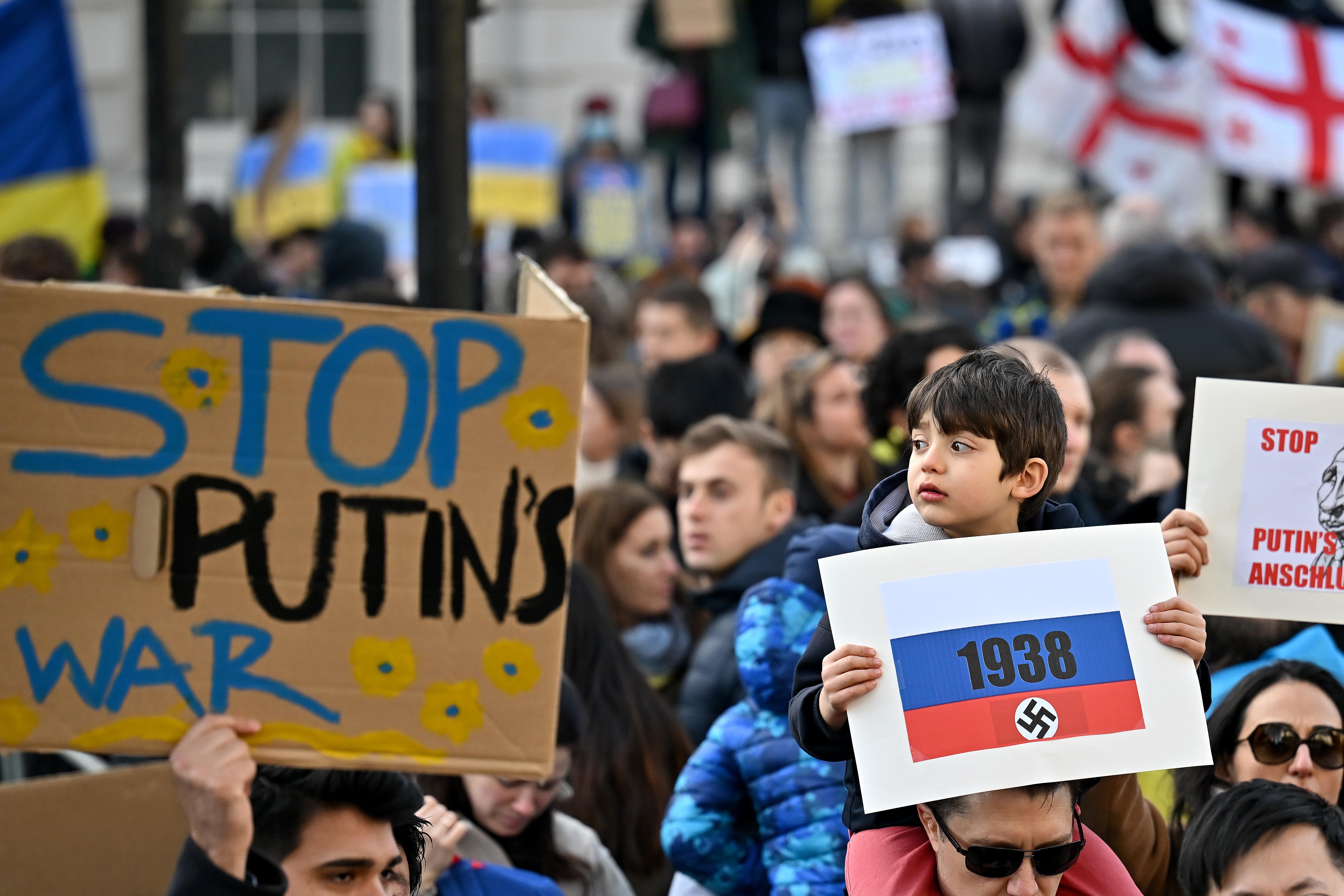 Supporters of Ukraine demonstrate in London outside of Downing Street, the residence of the UK Prime Minister Boris Johnson, for a third successive day on February 26.