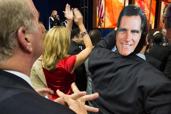 Mitt Mask 568