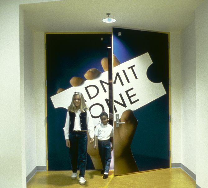 Signage, Wayfinding and Environmental Graphics for the Minnesota Childrenâs Museum