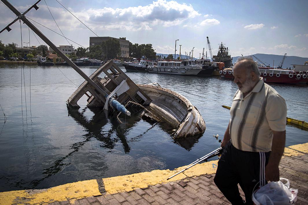 Greece and its creditors can seal a debt deal one week left to a