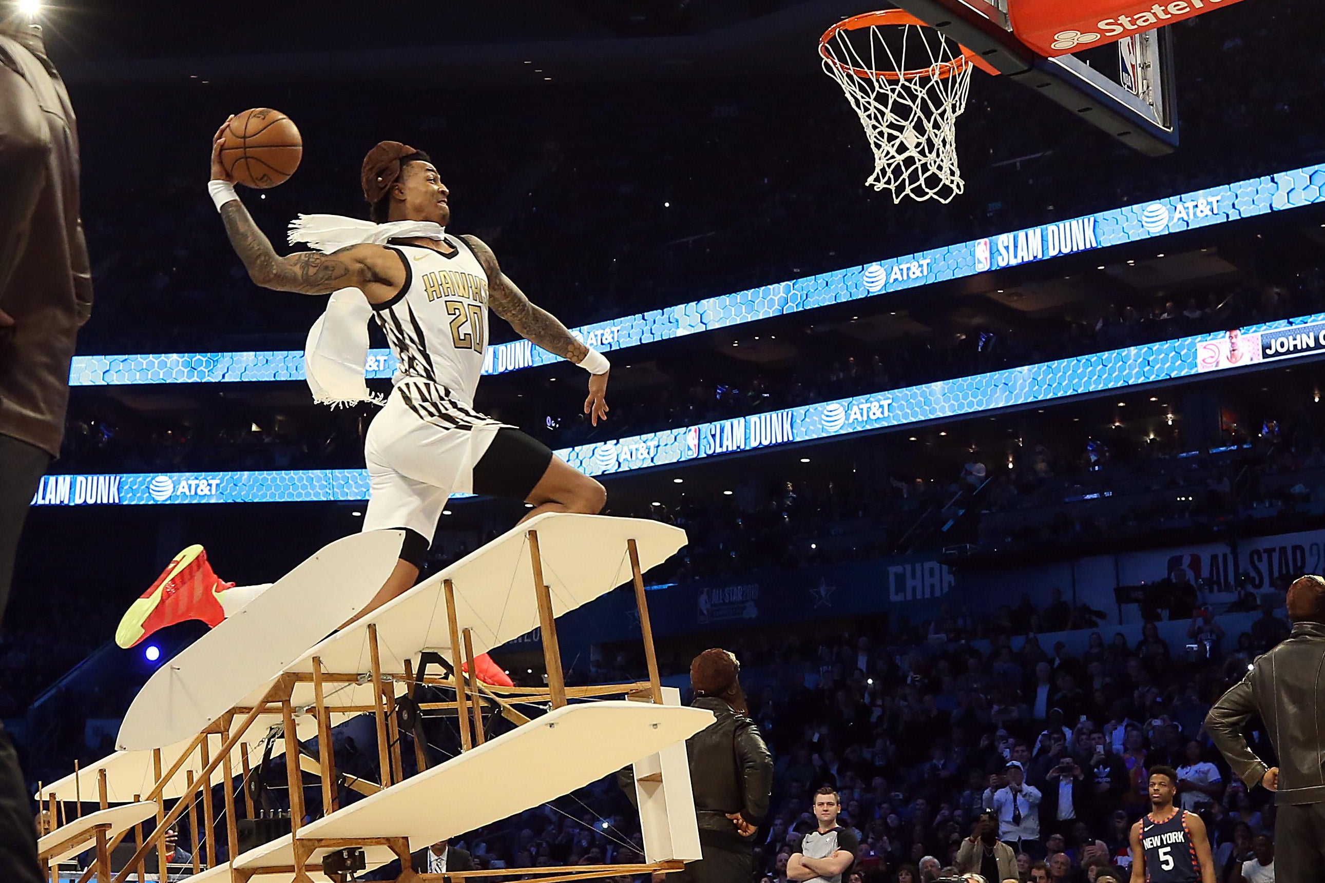 CHARLOTTE, NORTH CAROLINA - FEBRUARY 16: John Collins #20 of the Atlanta Hawks goes up for a dunk during the AT&T Slam Dunk as part of the 2019 NBA All-Star Weekend at Spectrum Center on February 16, 2019 in Charlotte, North Carolina. (Photo by Streeter Lecka/Getty Images)