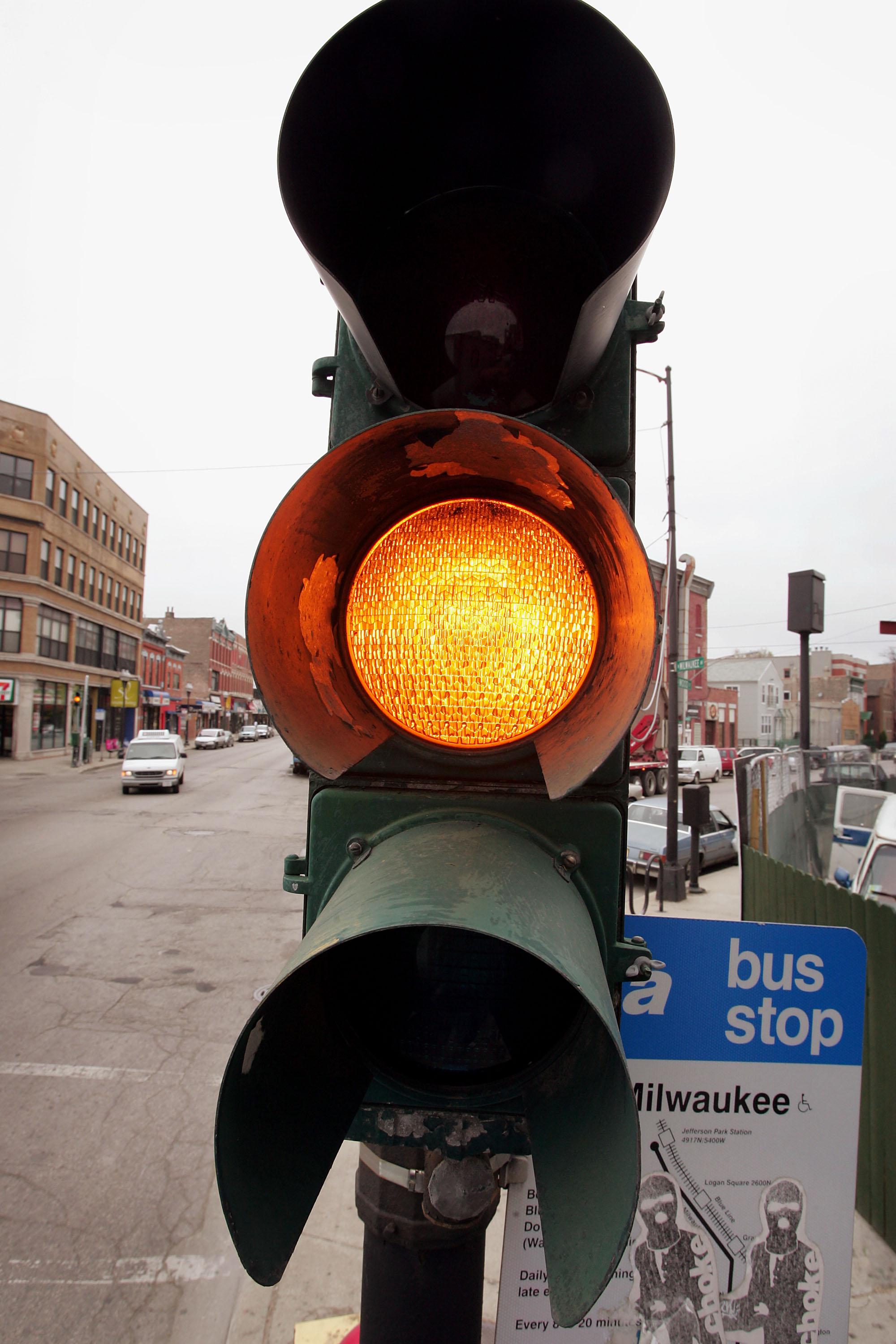 yellow traffic light