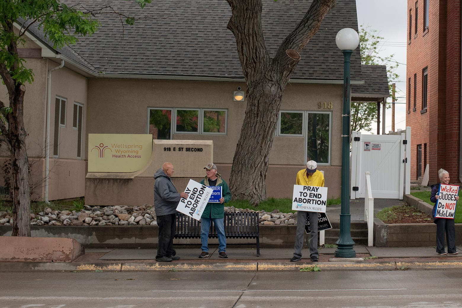 How One Clinic Saved Abortion Access in a Deep-Red State How One Clinic Saved Abortion Access in a Deep-Red State