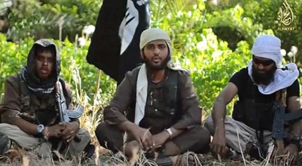 Nasser Muthana, center, in a recruitment video for the group Islamic State in Iraq and Syria (ISIS).
