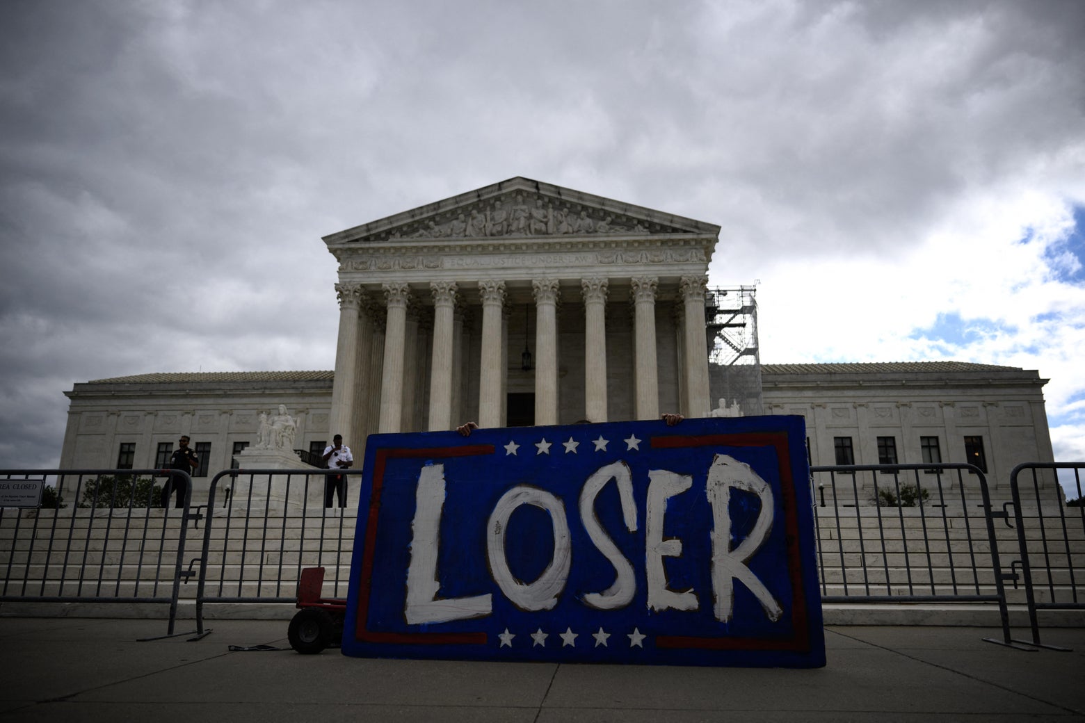 The Supreme Court Gives Absolute Presidential Immunity