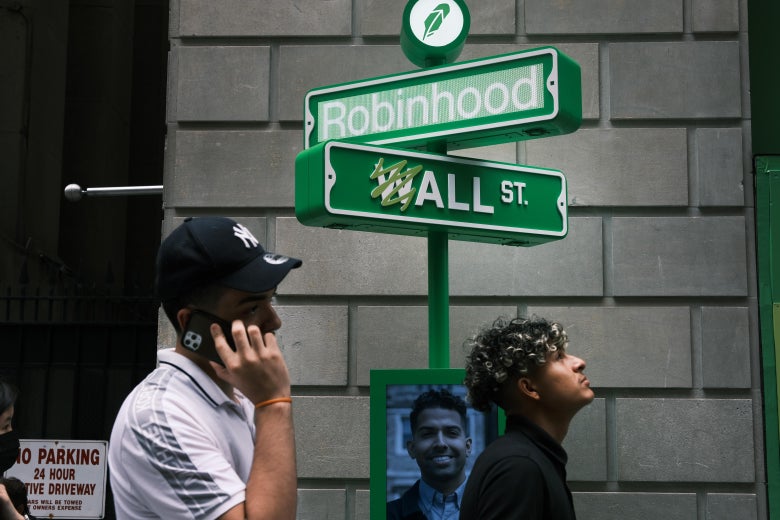 Robinhood Is Now a Memestonk Robinhood Is Now a Memestonk