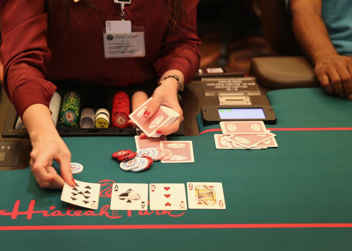 how much do casinos make on blackjack?