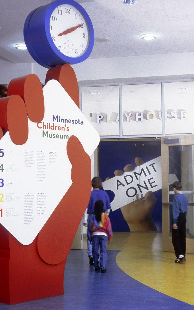 Signage, Wayfinding and Environmental Graphics for the Minnesota Childrenâs Museum