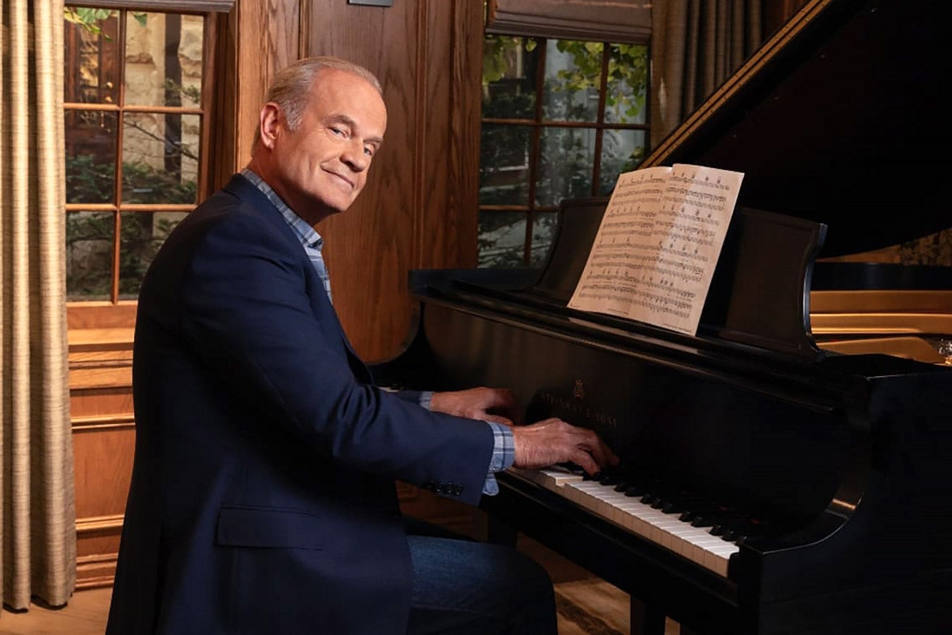 Frasier' Review: Kelsey Grammer Returns in Limp Paramount+ Revival