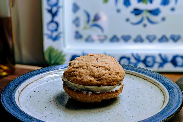 An apple cider whoopie pie.