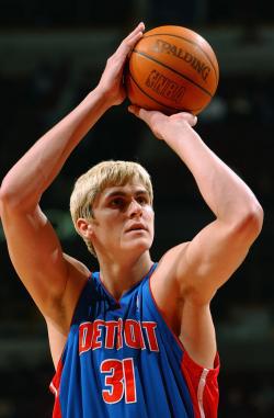 Darko Milicic #31 of the Detroit Pistons shoots a free throw during the game against the Chicago Bulls.