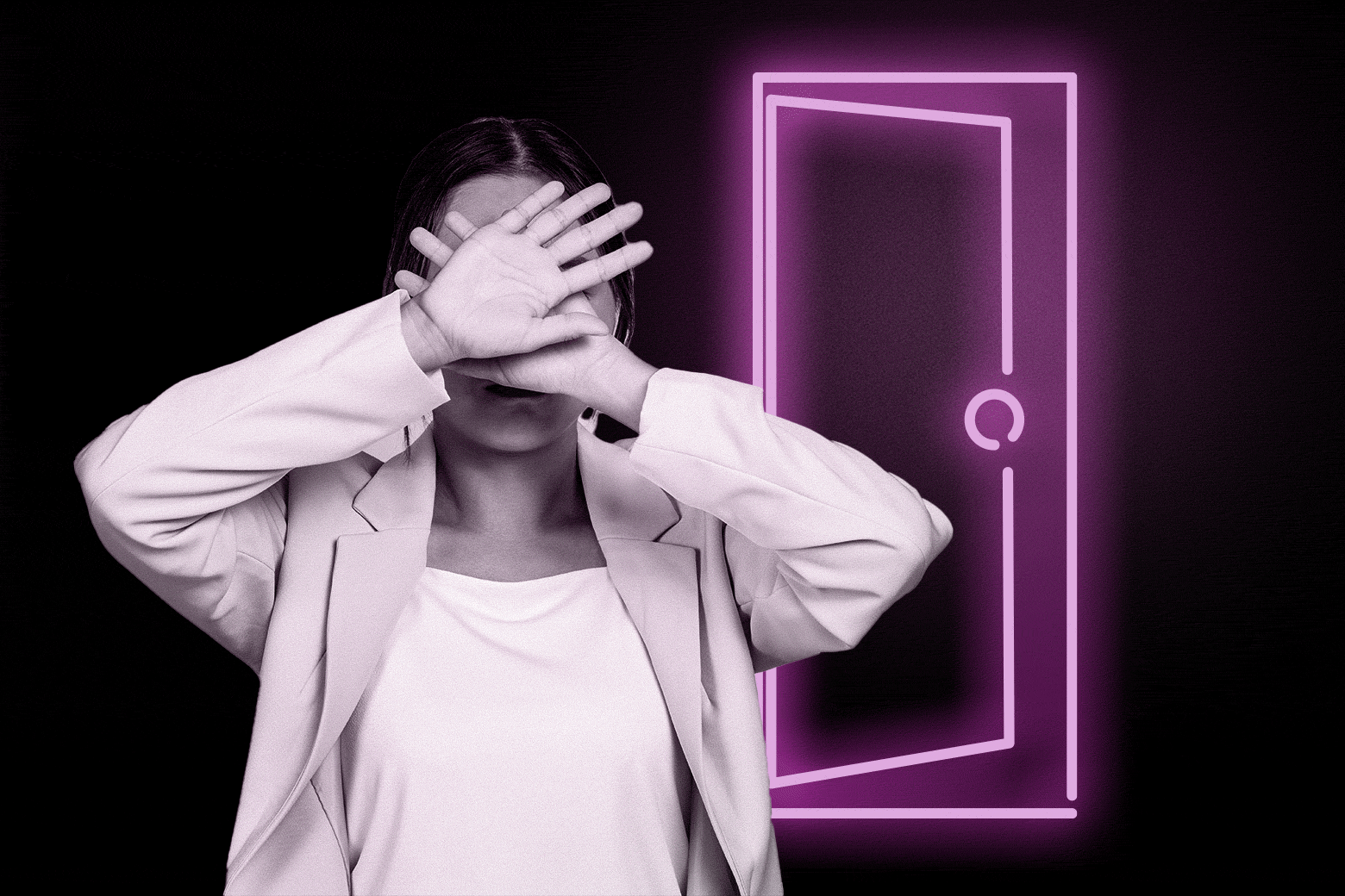 I'm a Woman With a Male Roommate. He Has a Weird Habit When He Leaves the Bathroom.