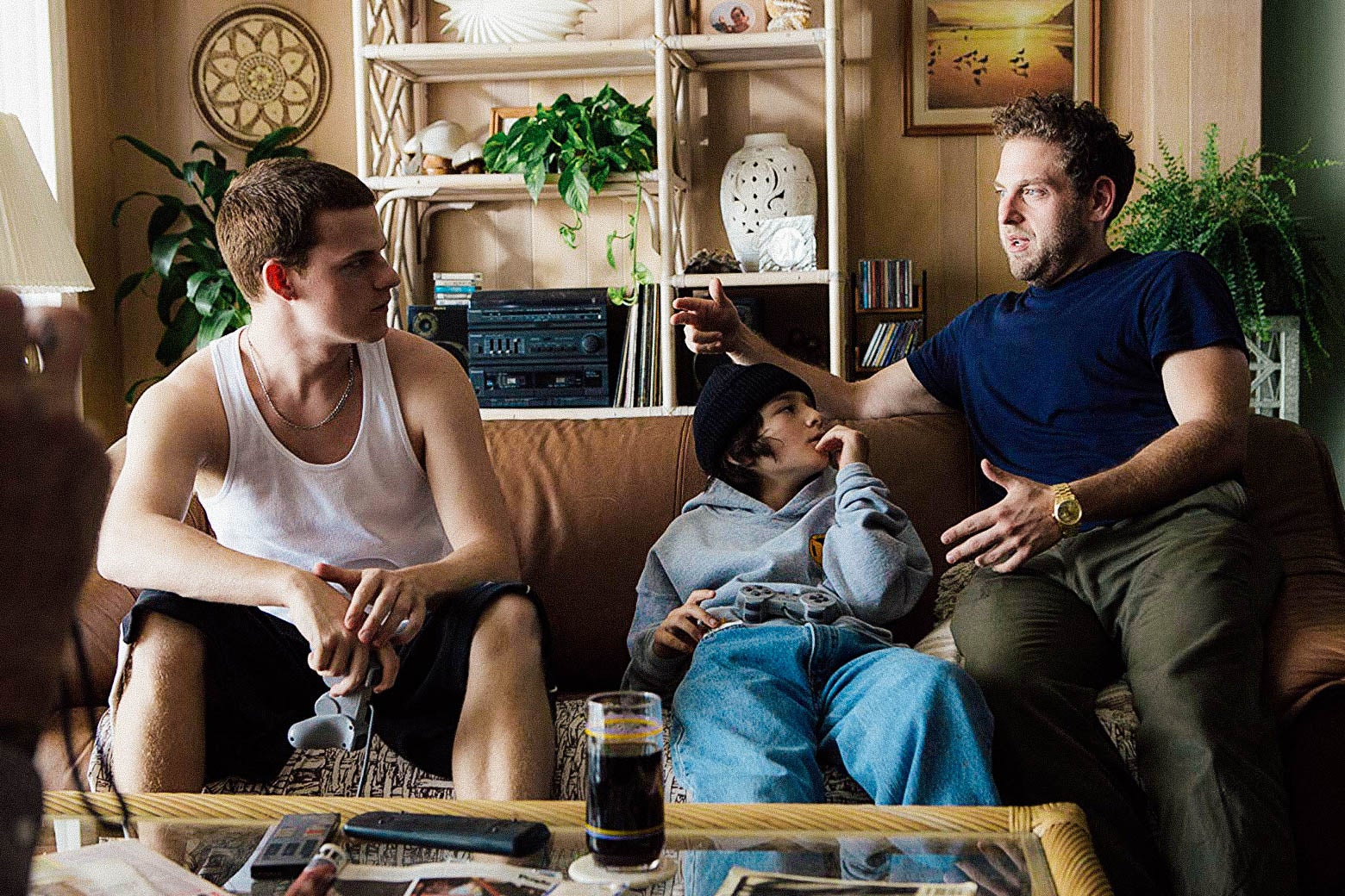 Sunny Suljic, Lucas Hedges, and director Jonah Hill on the set of Mid90s