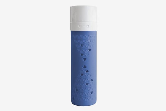 SANS Juice and Smoothie Preserving Vacuum Sealed Glass Travel Bottle.