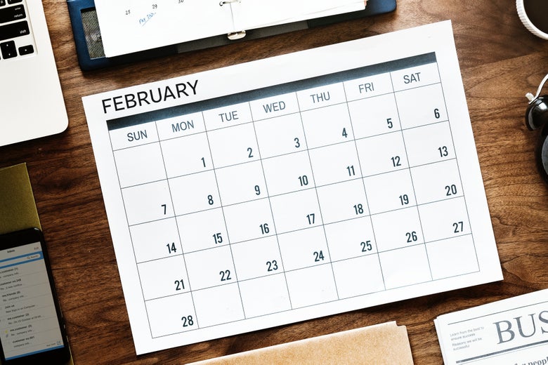 A desk calendar depicting 28 days in February.