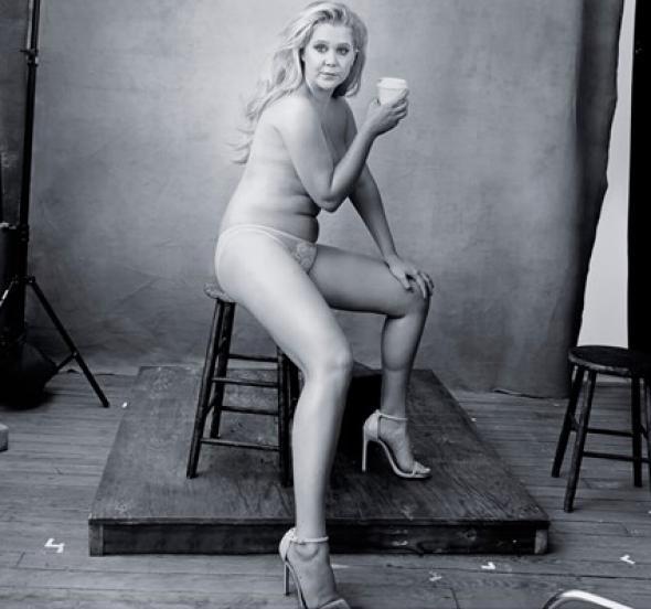 590px x 552px - Amy Schumer and Serena Williams pose nude for the Pirelli ...