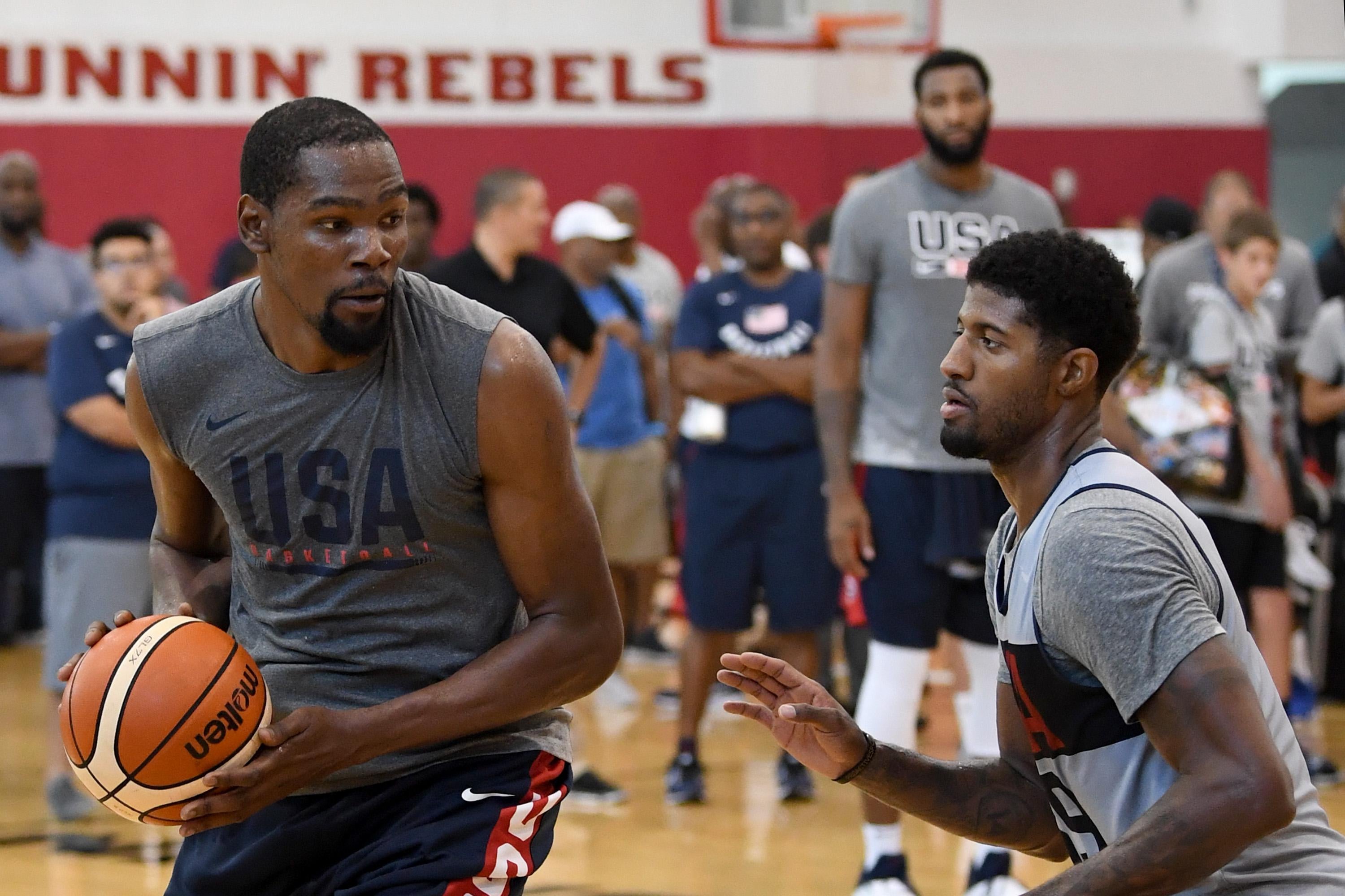 Kevin Durant, Paul George named NBA Players of the Week