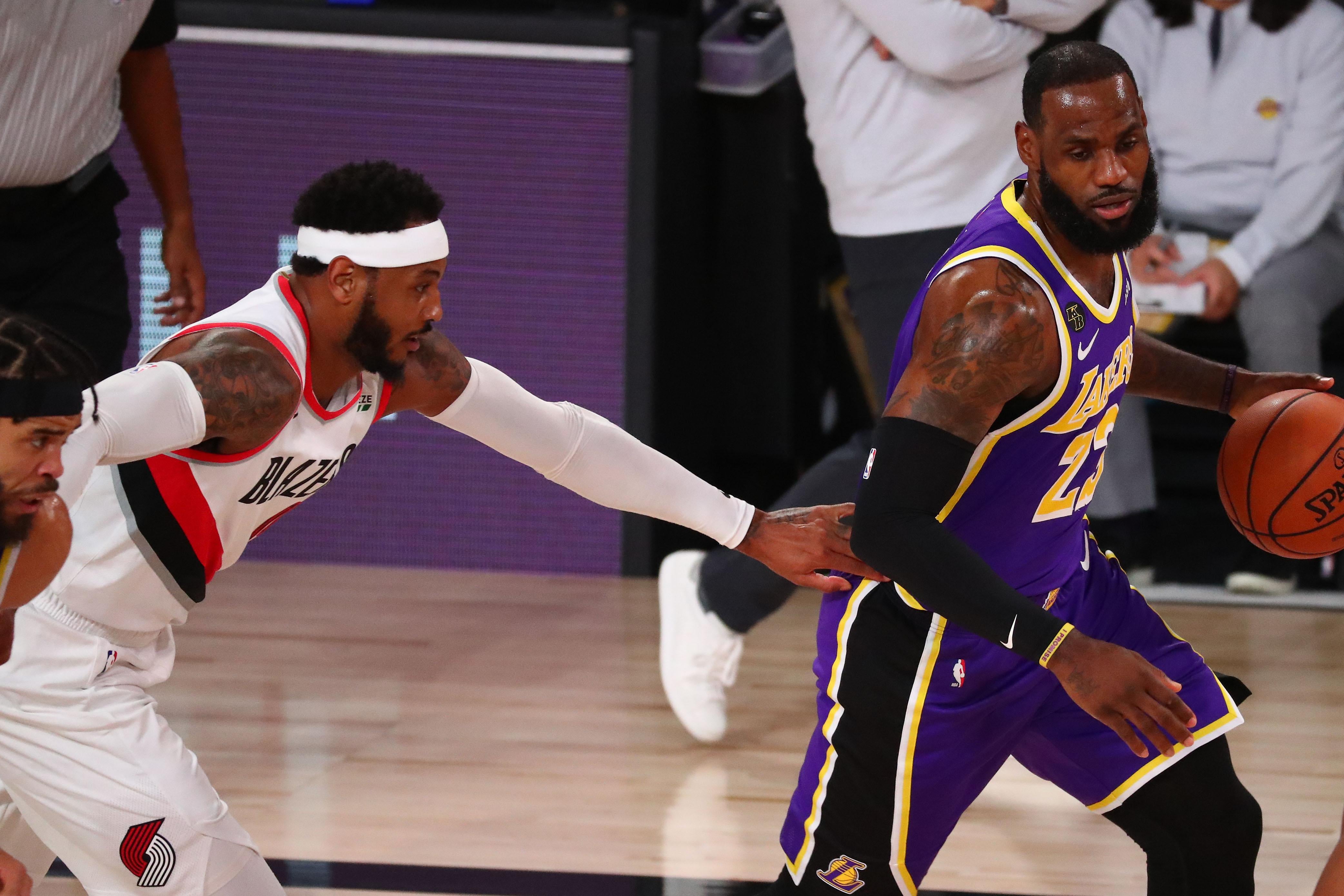 LeBron drives on Carmelo in the Lakers-Blazers series