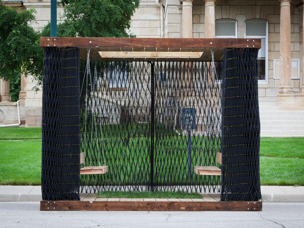 Deployable Smocked Porch_Photo Paul Crosby_03