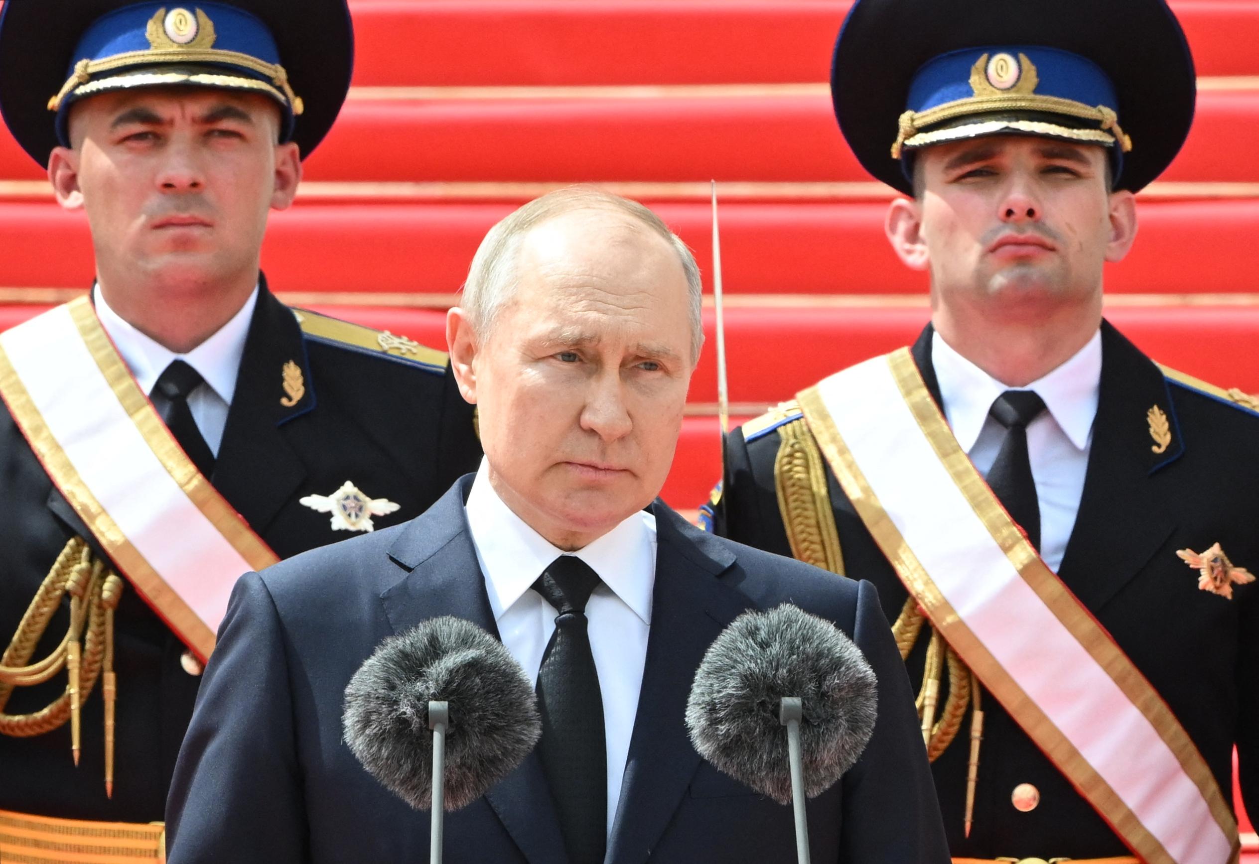 What Vladimir Putin’s Inner Circle Thinks About Wagner Group's ...