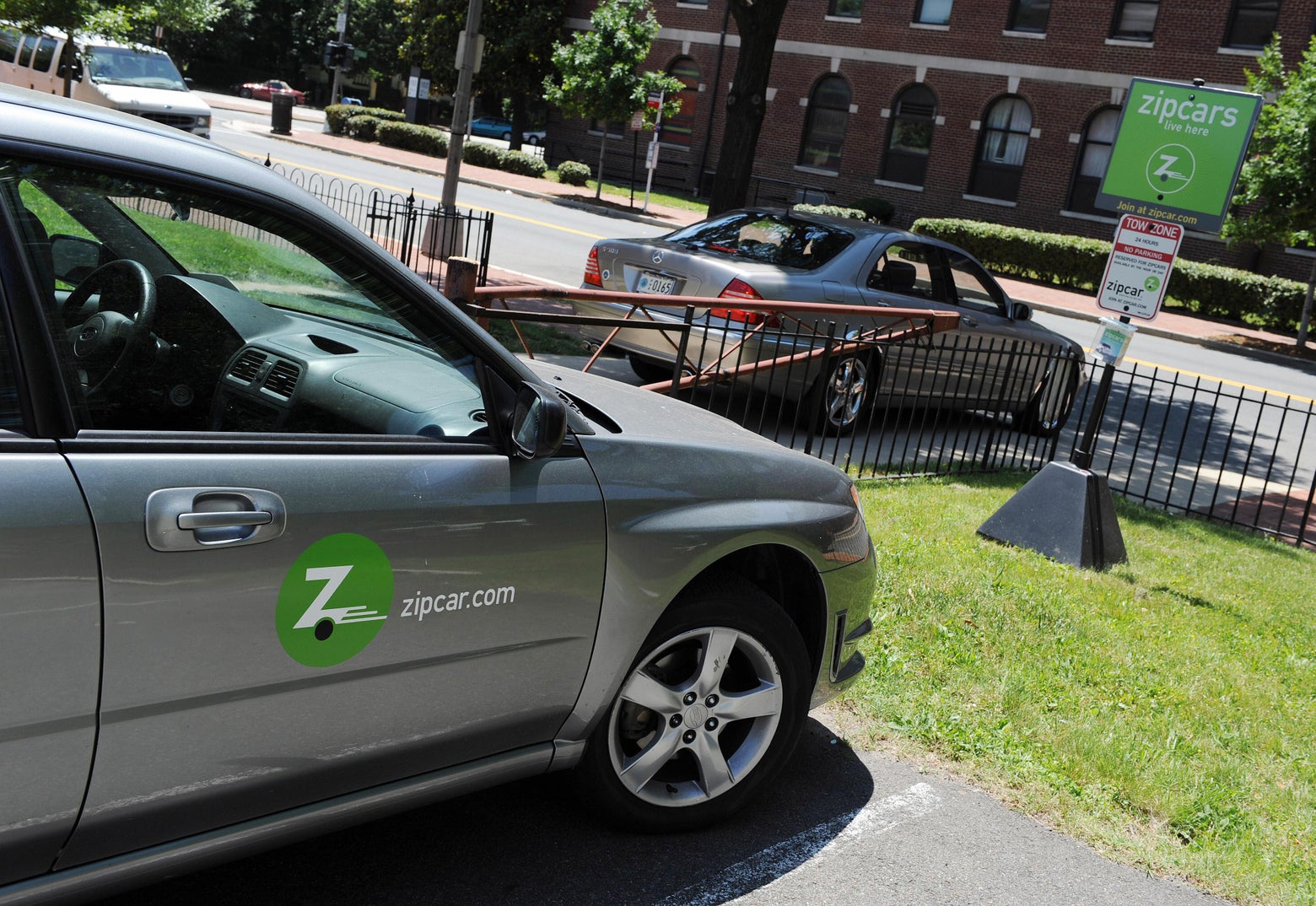 Zipcar One Way The carsharing service is rolling out singleway trips