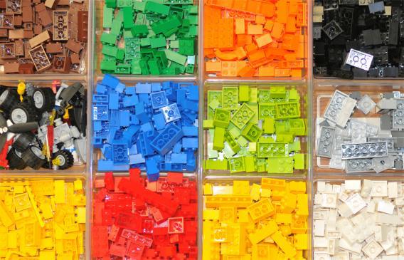 Legos Colorganize