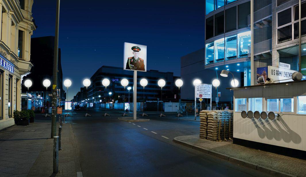 Visualization of the Lichtgrenze at Checkpoint Charlie