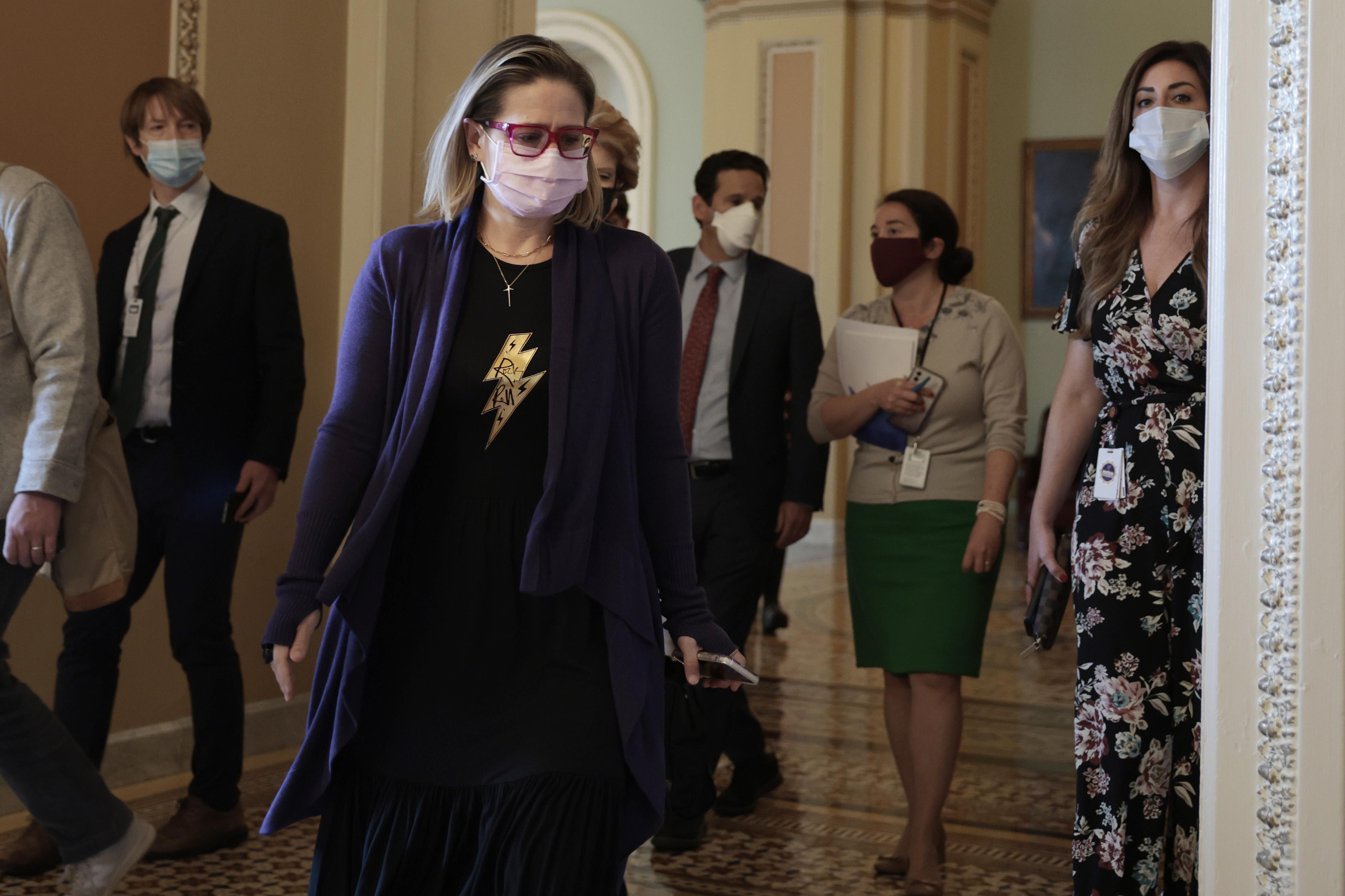 There&rsquo;s Still a Way for Kyrsten Sinema to Salvage Voting Rights