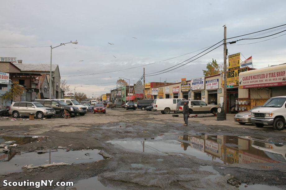 Willets Point Queens Iron Triangle auto body shops: New York City