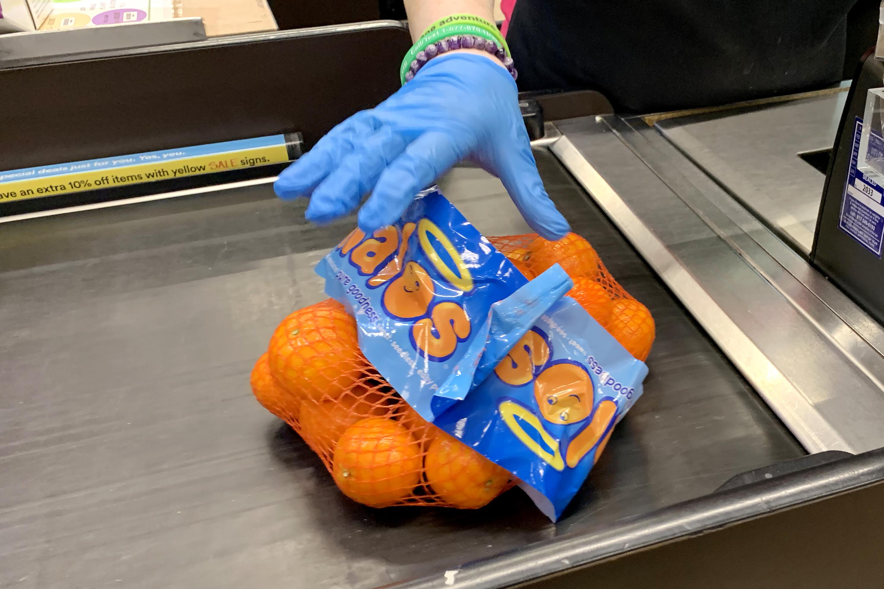 Q: Are Generous Unemployment Benefits Destroying the Economy? A: No, of Course N..