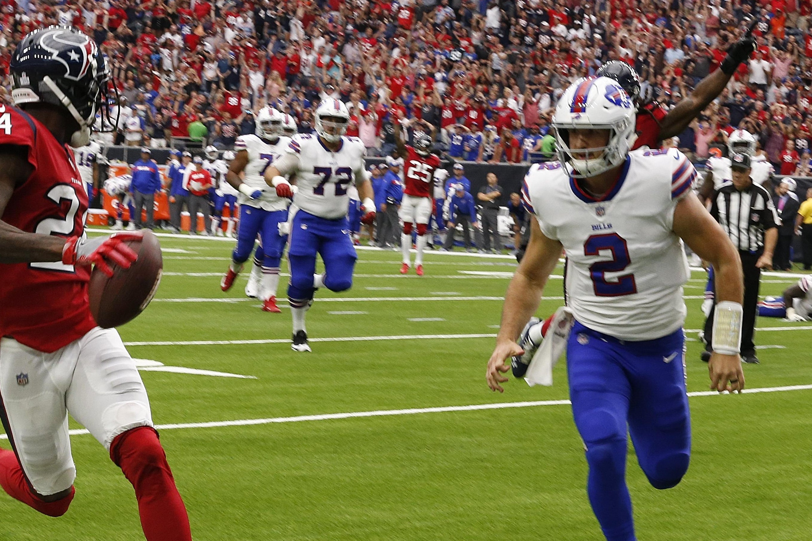 Buffalo Bills: Nathan Peterman shines during win over Detroit