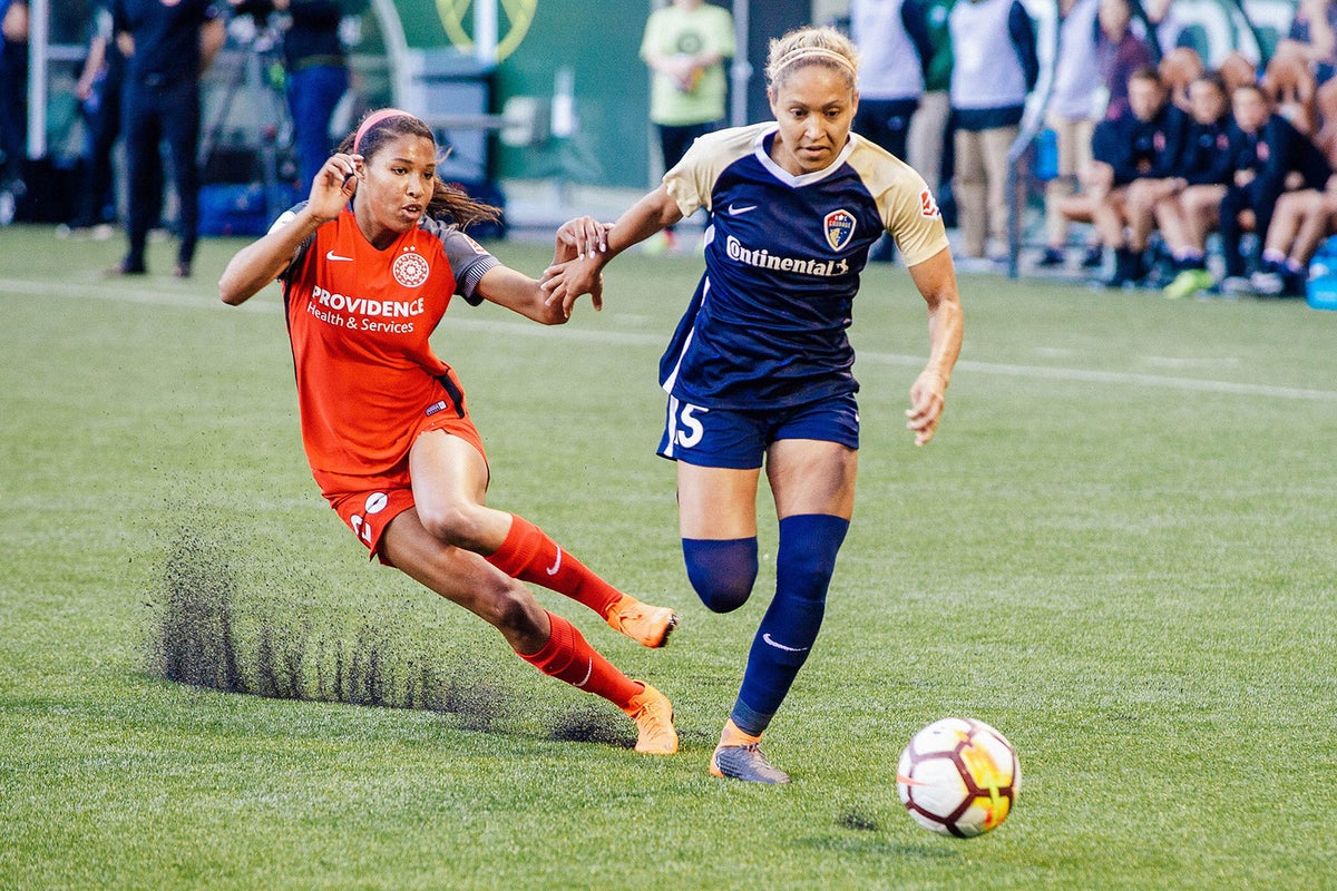 Why Jaelene Hinkle Made The U S Women S National Soccer Team Despite Her Anti Gay Views