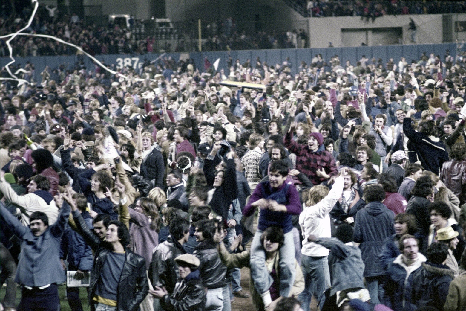 Why Baseball Fans Stopped Rushing the Field