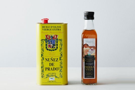 Organic Spanish Olive Oil & Sherry Vinegar Set.