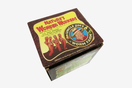 Uncle Jim’s Worm Farm 250-Count Red Wiggler Live Composting Worms.