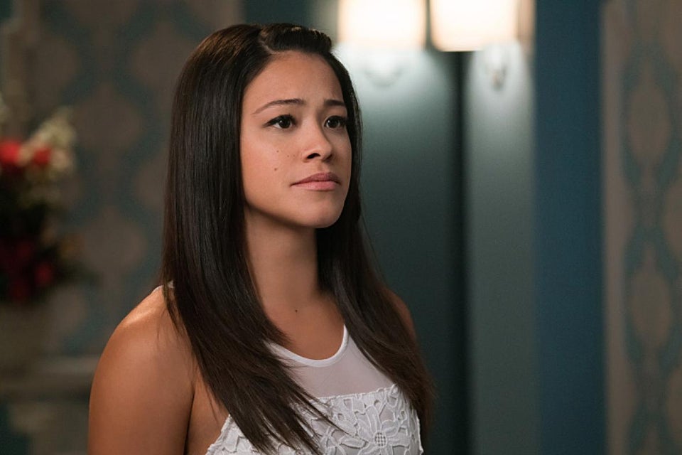 Jane the Virgin lost her virginity in a way that was perfectly suited