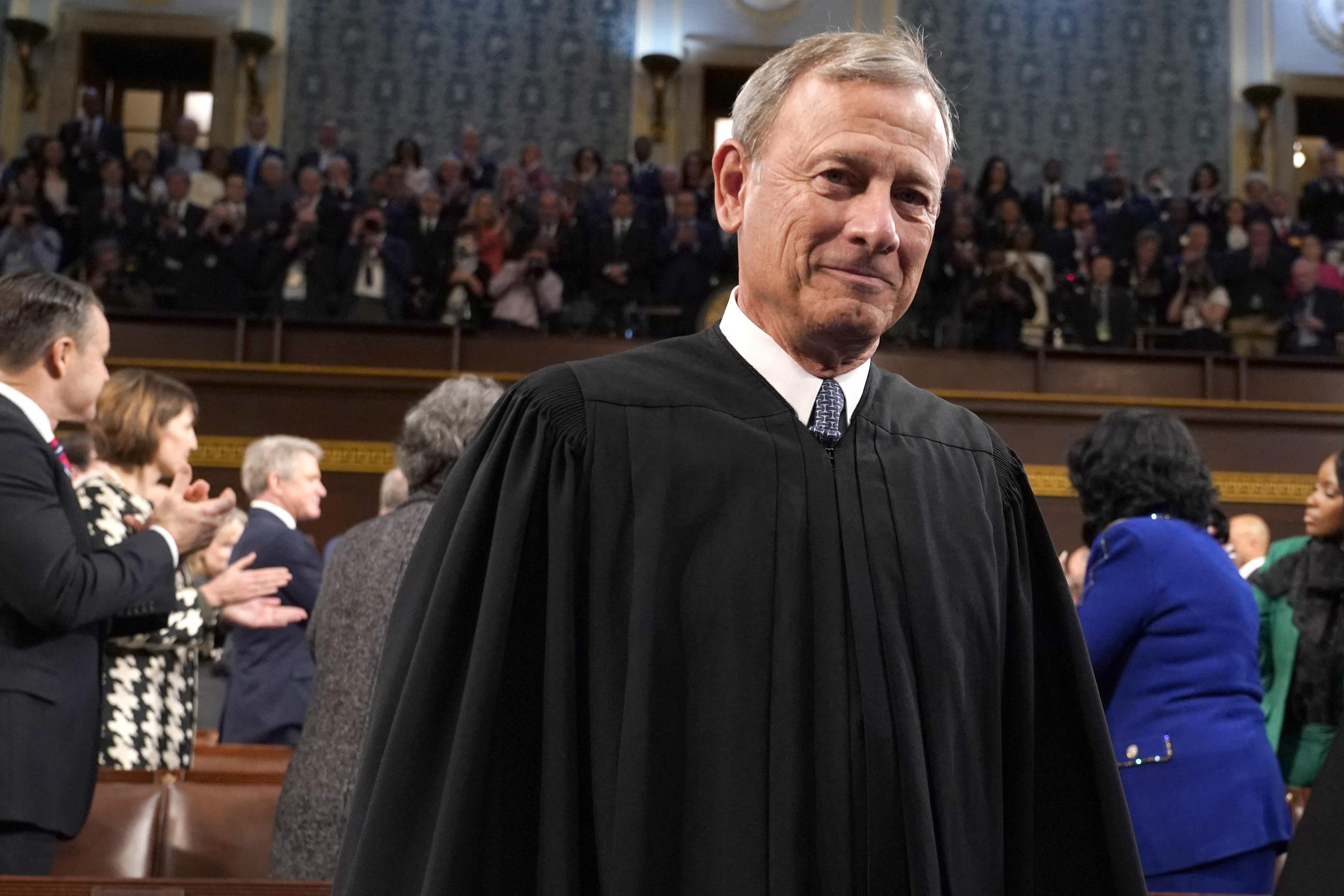 Roberts in his robe at the State of the Union address.