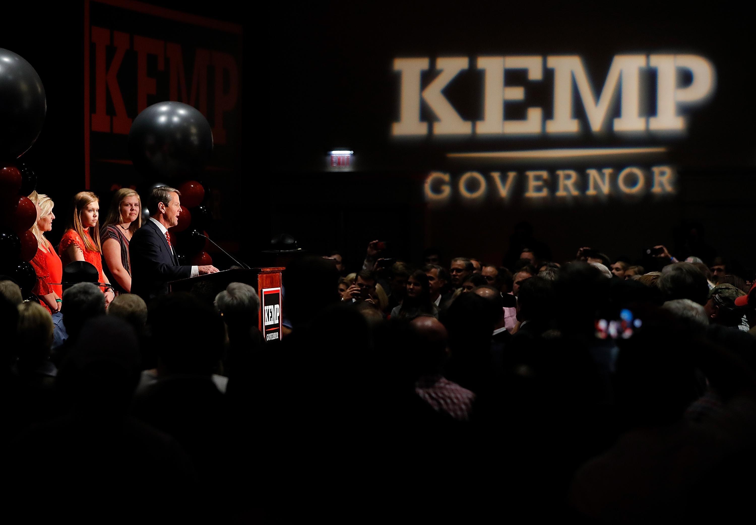 Georgia Governor's Race: Kemp Declares Victory, Resigns As Secretary Of ...