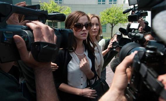 Leslie Mann and Emma Watson in The Bling Ring.