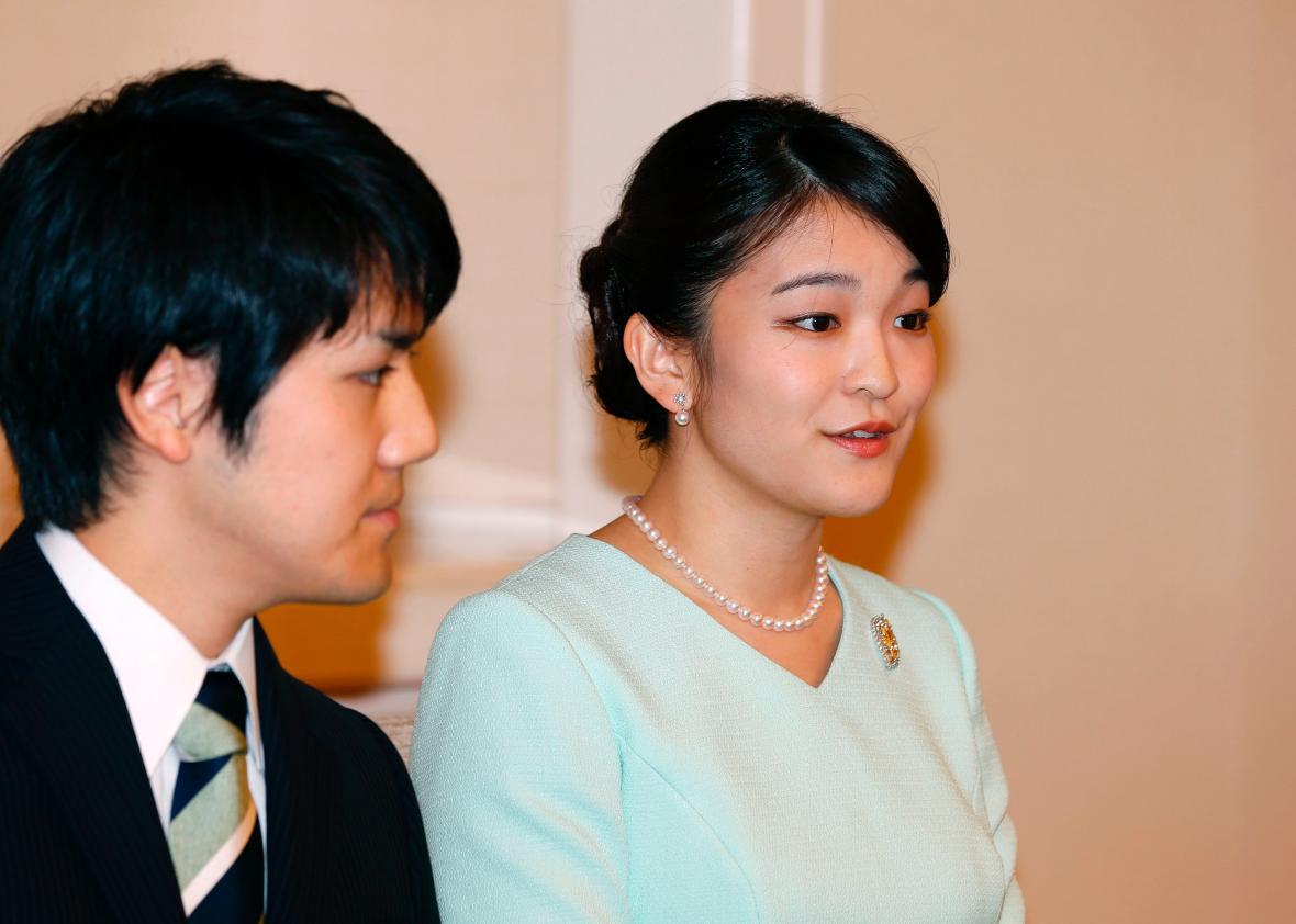 would-japan-end-its-hereditary-monarchy-rather-than-let-a-woman-take