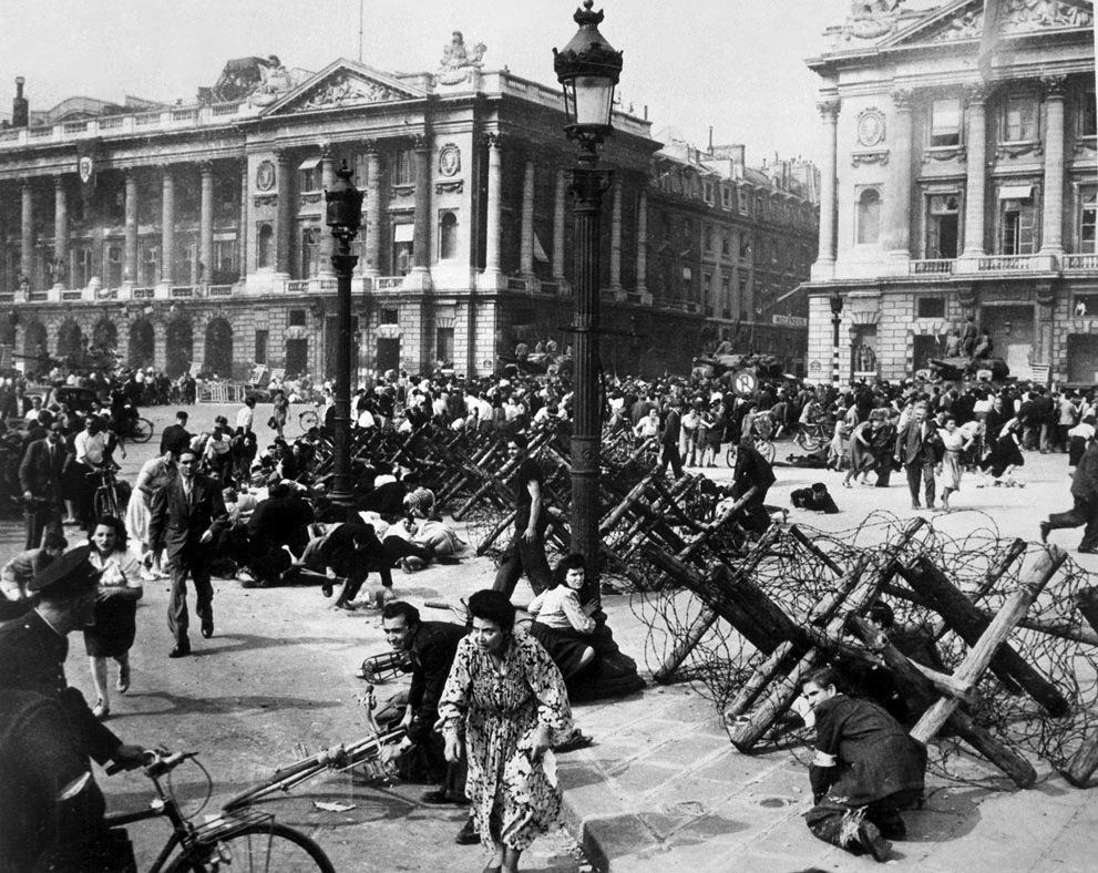 Snipers in Paris 