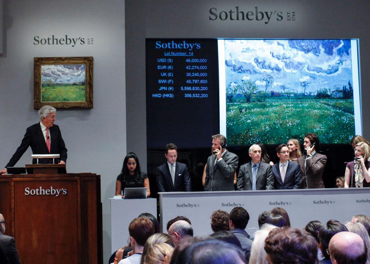 How do collectors establish relationships with auction houses?
