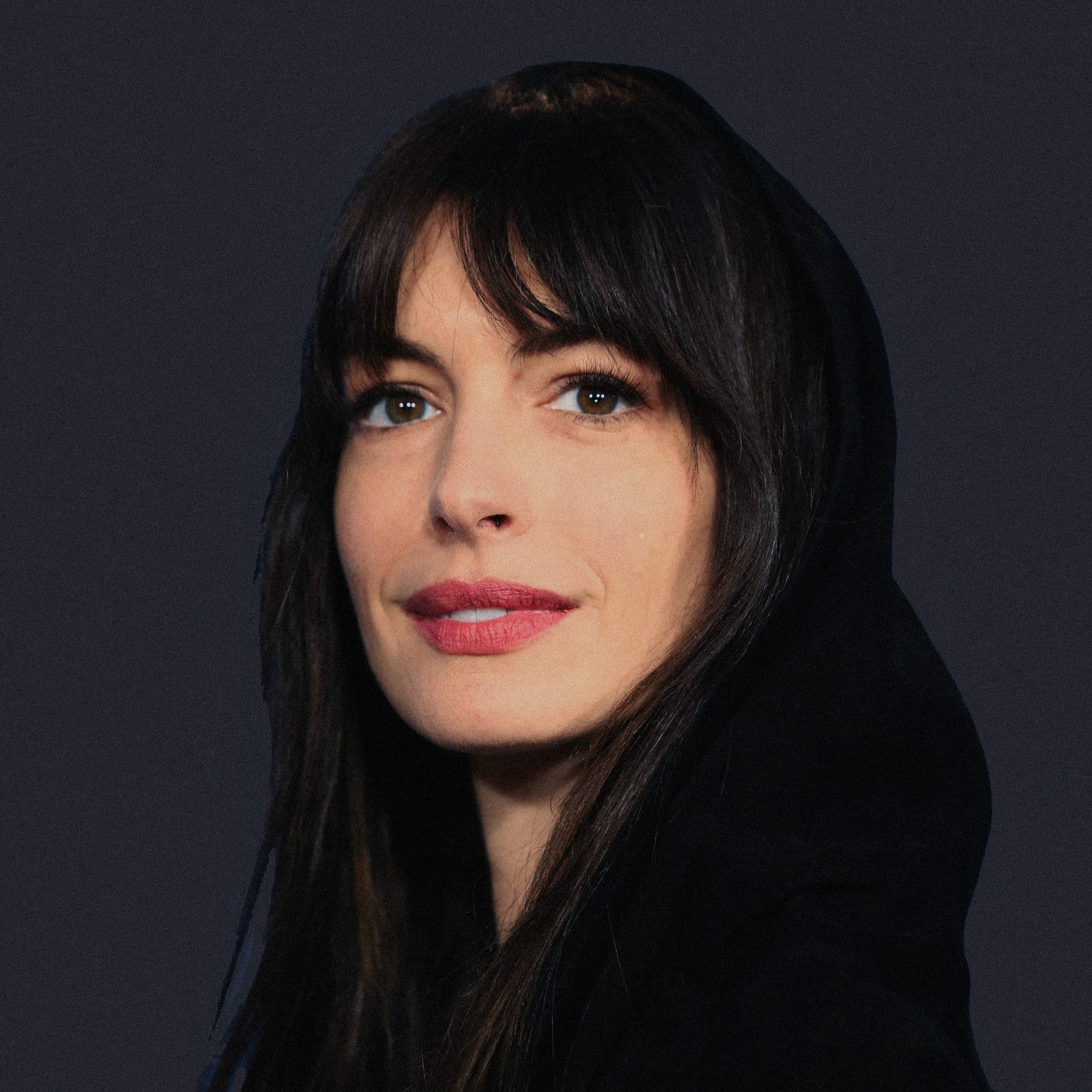 Anne Hathaway's headshot.