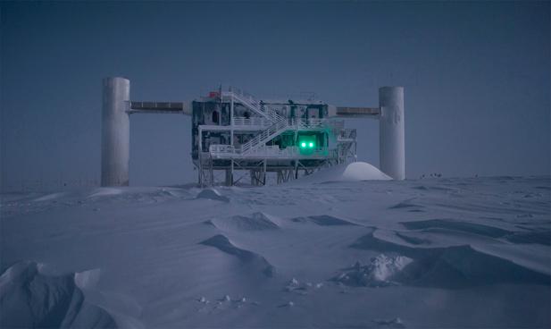 The IceCube lab, illuminated by moonlight.