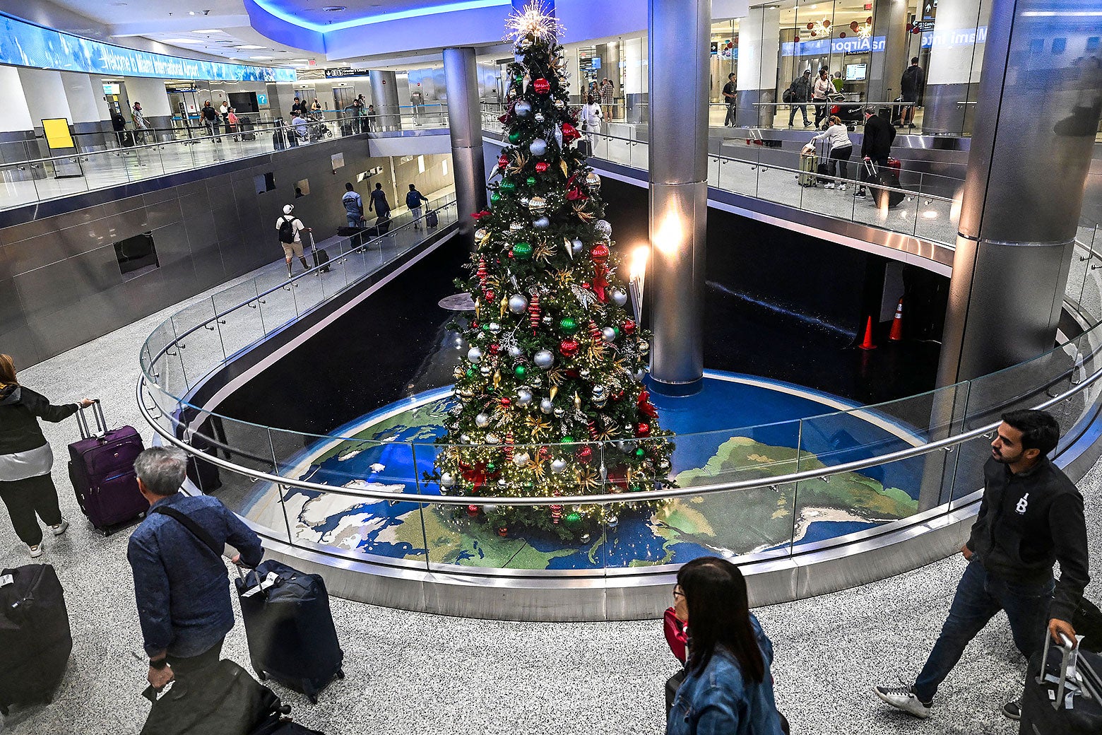 This Year’s Holiday Air Travel Might Be … Good? No, That Can’t Be Right.