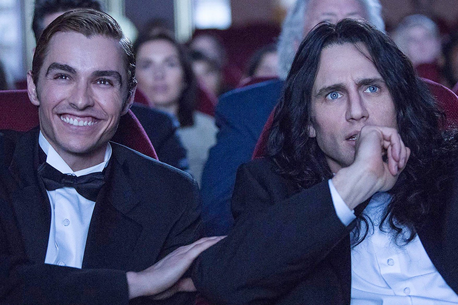 Dave Franco and James Franco in The Disaster Artist.