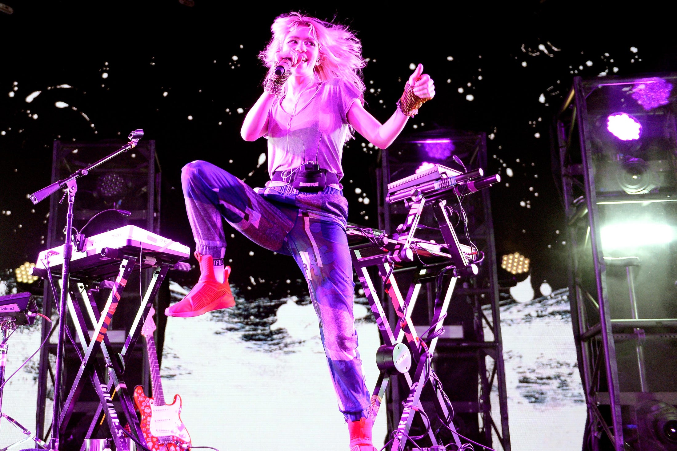 Grimes песни. Grimes Power. Grimes we appreciate Power. We appreciate Power Grimes feat. Hana. We appreciate Power Hana.