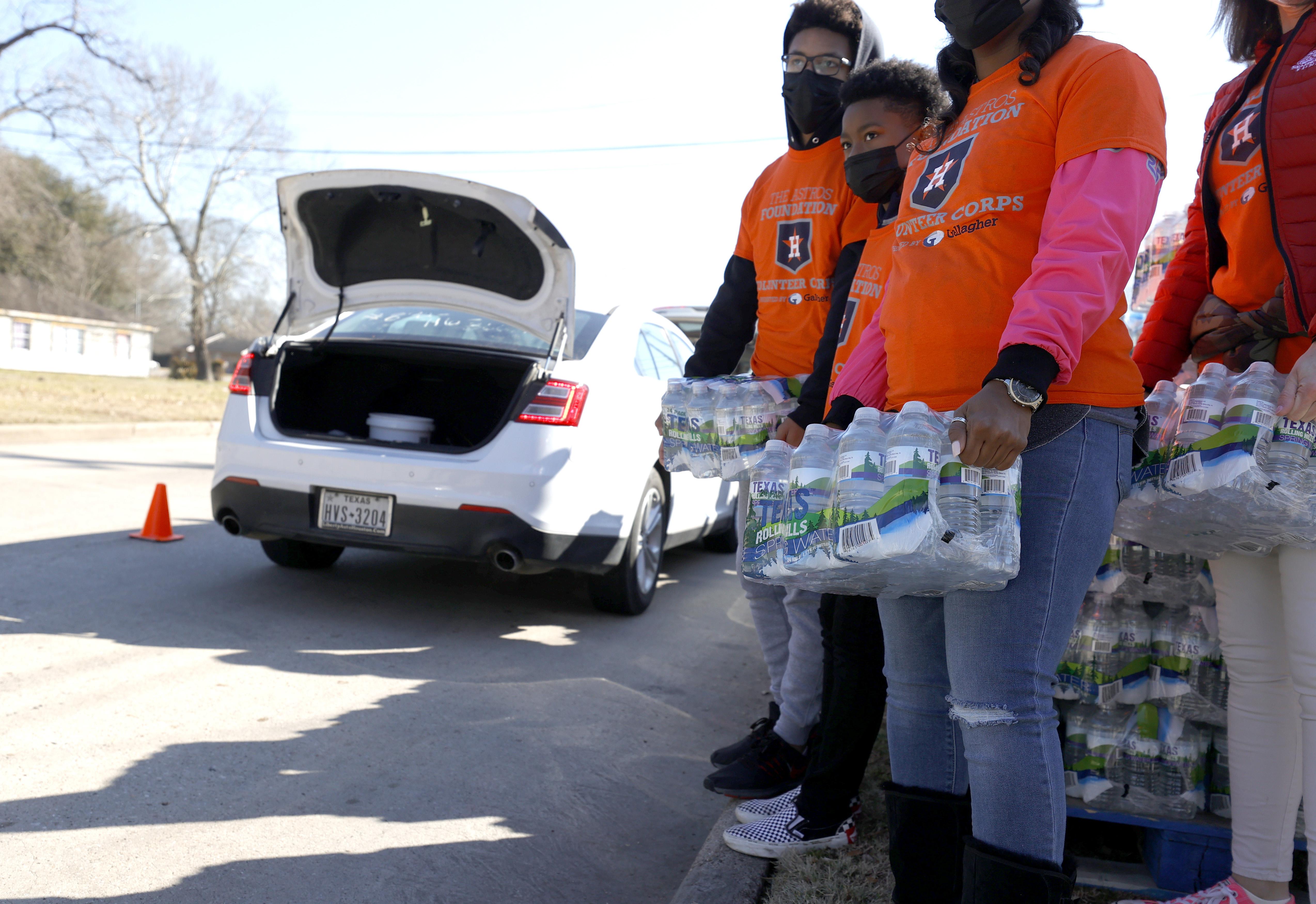 Biden Declares Major Disaster in Texas as Water Crisis Continues